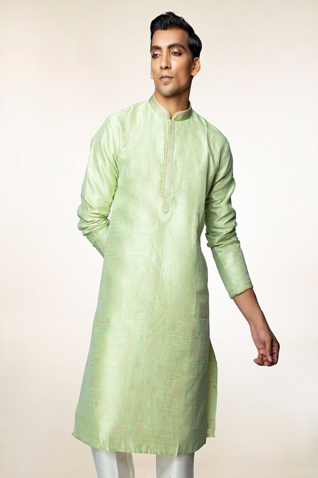 Elegant Traditional Kurta - Crafted Just for You. Minimum Delivery: 20 Days