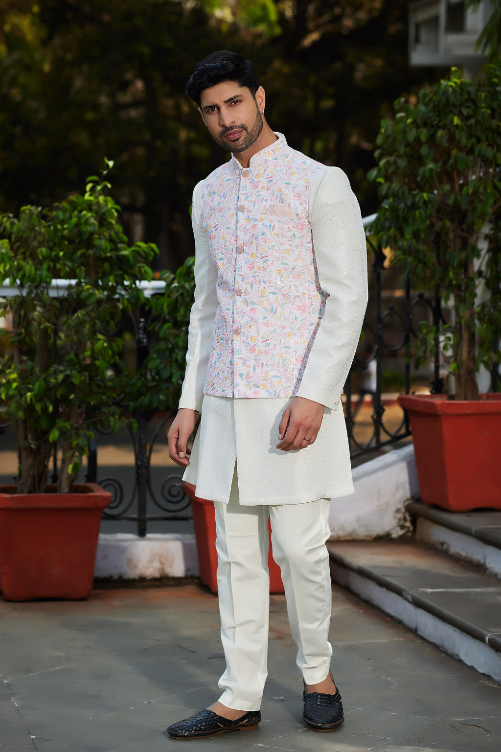 Classic Kurta Jacket Set - Crafted Just for You. Minimum Delivery: 20 Days