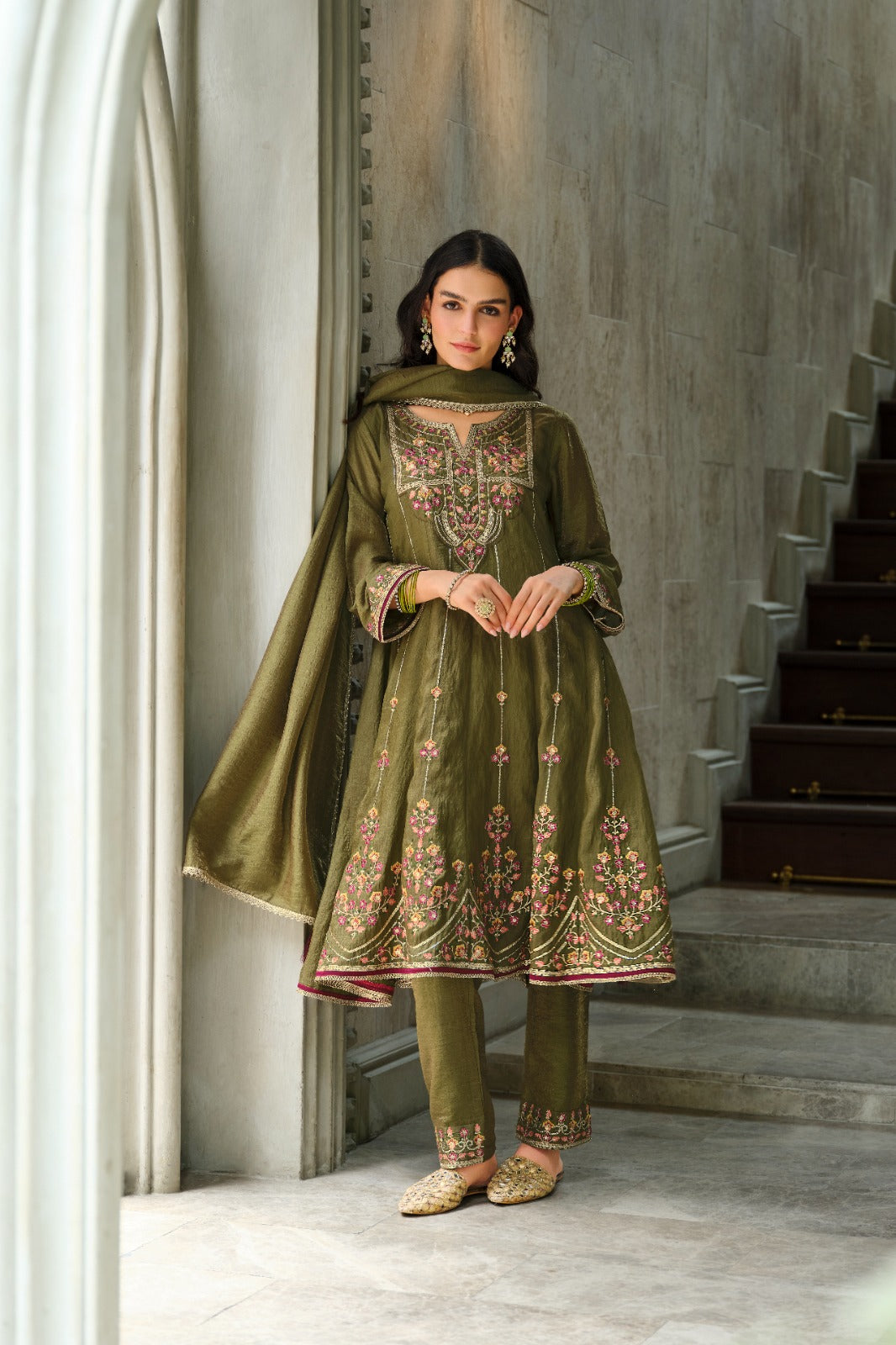 Elegant Anarkali-style Suit Set
